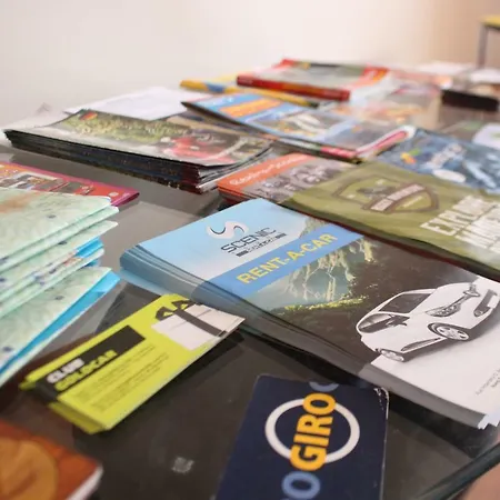 Fx Pena אכסניה פונשל