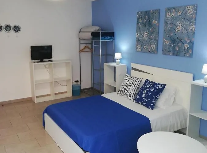 Hostel Fx Pena Funchal