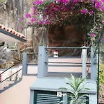 Hostel Fx Pena *